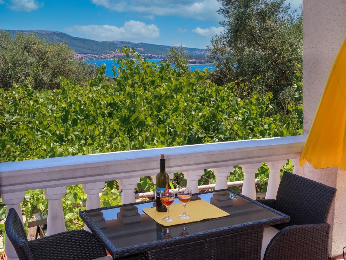 Apartment Meri - Krk211 By Interhome Kornić Buitenkant foto