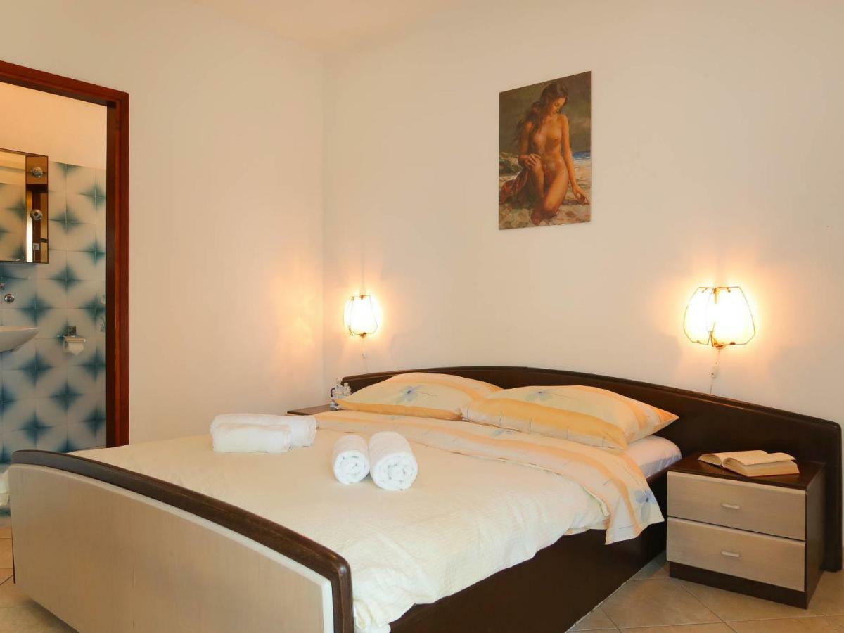 Apartment Meri - Krk211 By Interhome Kornić Buitenkant foto